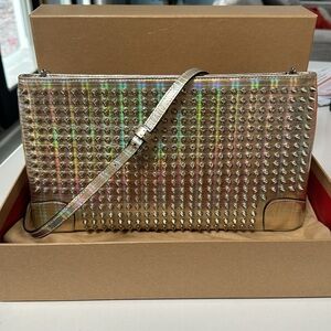 Christian louboutin irridescent two way bag 😍